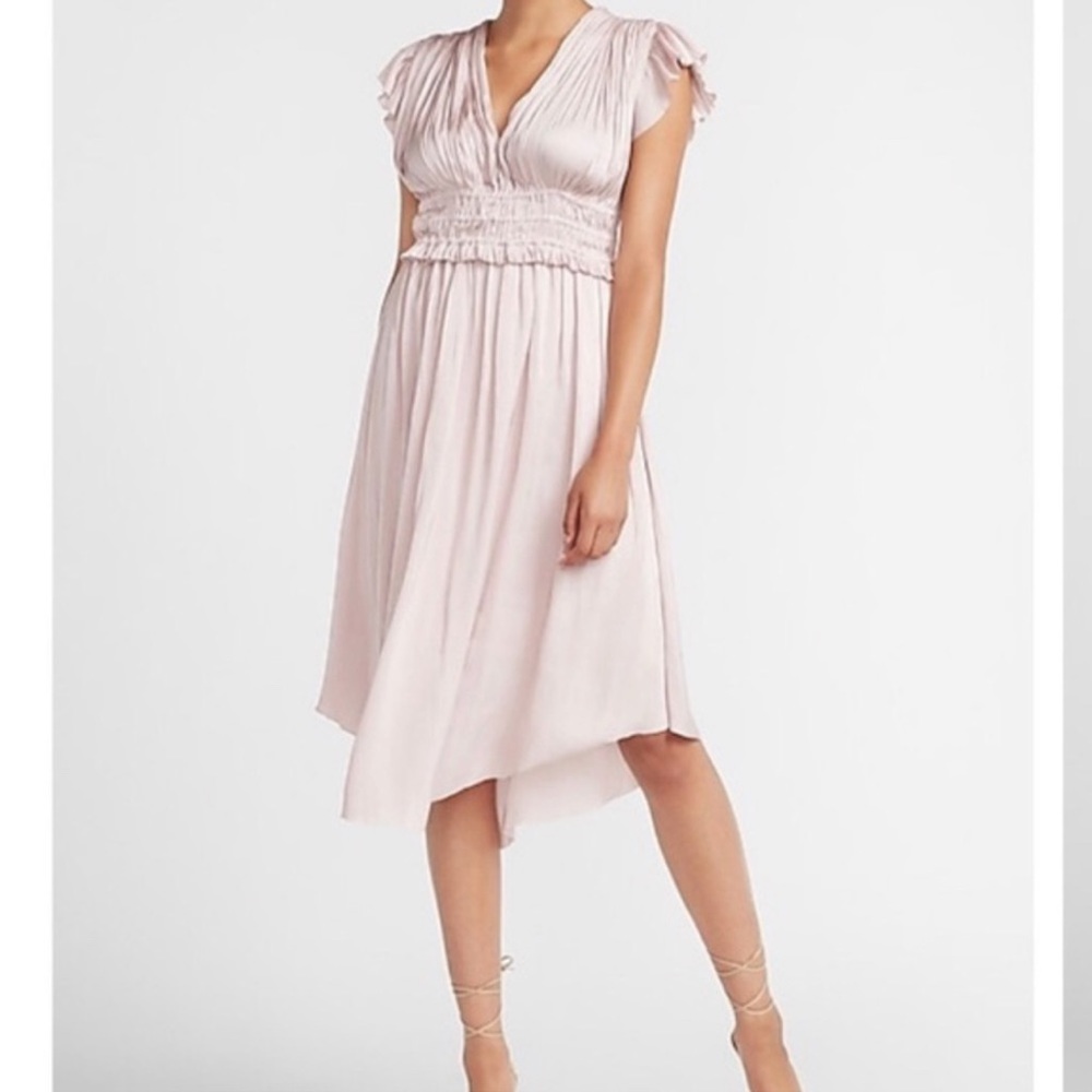 Express Mauve Satin Short Sleeve Pleated Midi Dress Size M